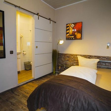 Gaestehaus Praesenzhof Bensheim Ngoại thất bức ảnh