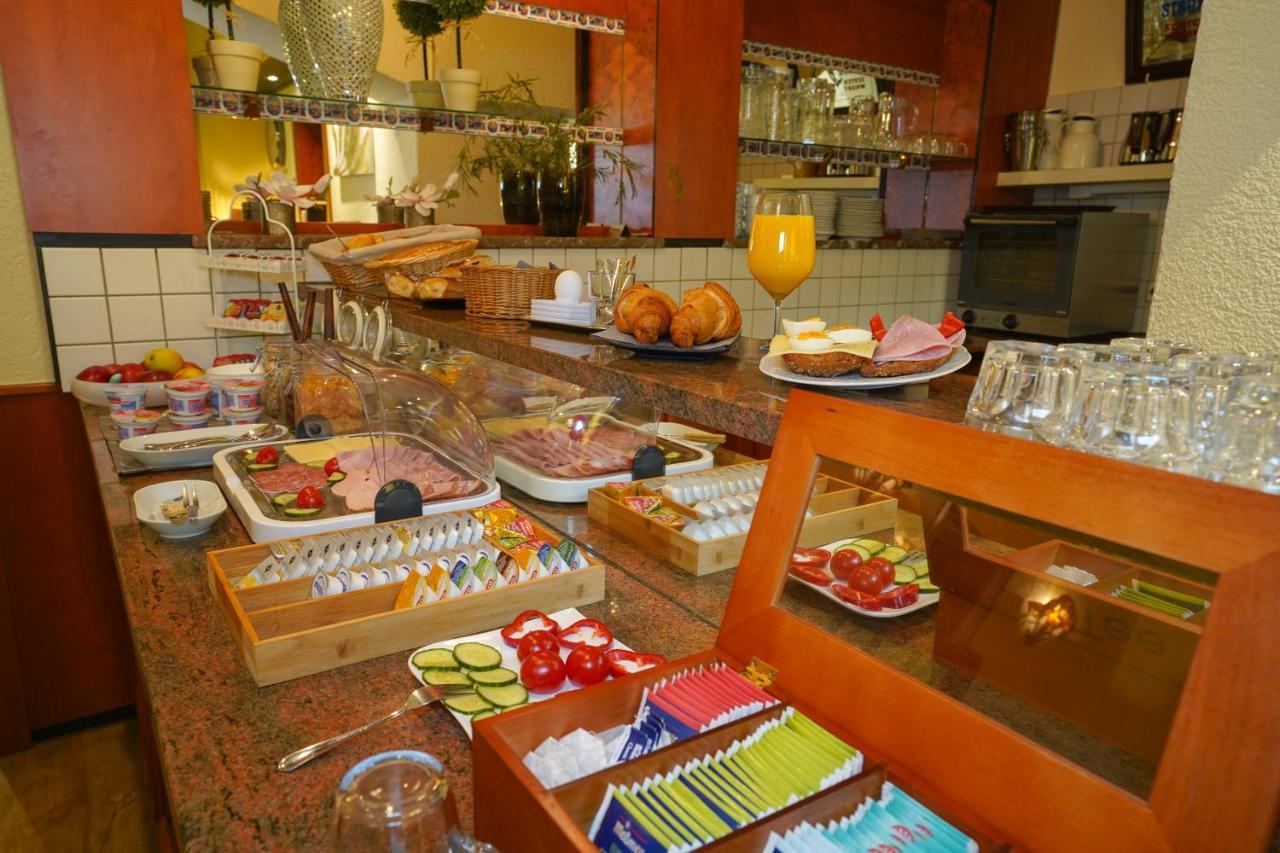Gaestehaus Praesenzhof Bensheim Ngoại thất bức ảnh
