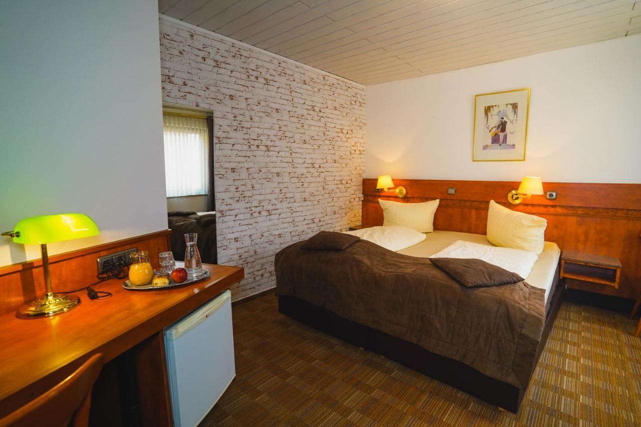 Gaestehaus Praesenzhof Bensheim Ngoại thất bức ảnh