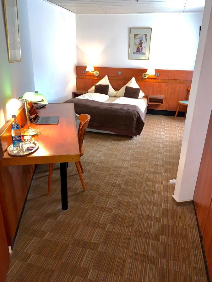 Gaestehaus Praesenzhof Bensheim Ngoại thất bức ảnh