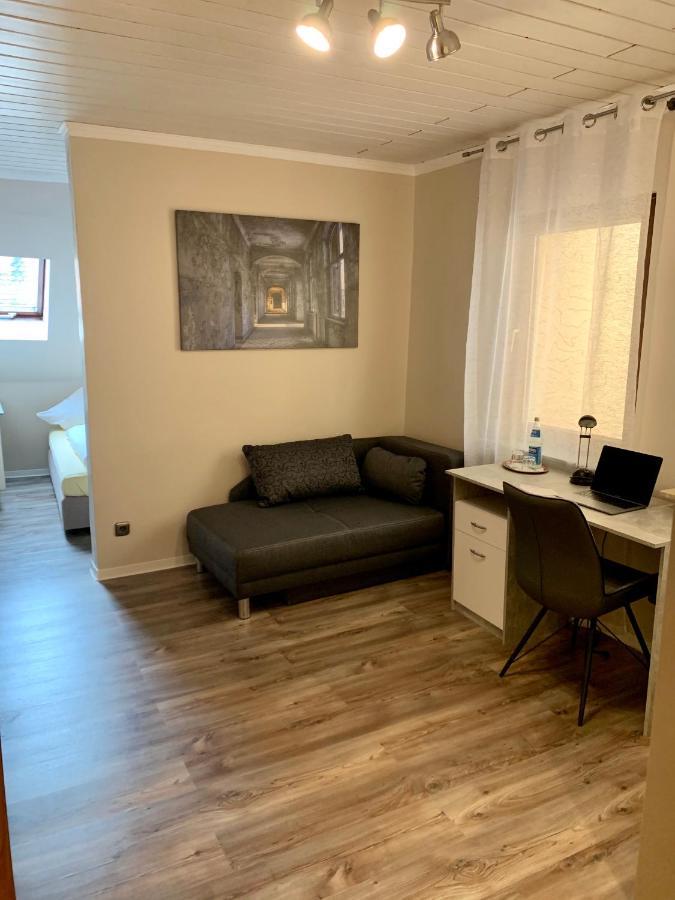 Gaestehaus Praesenzhof Bensheim Ngoại thất bức ảnh